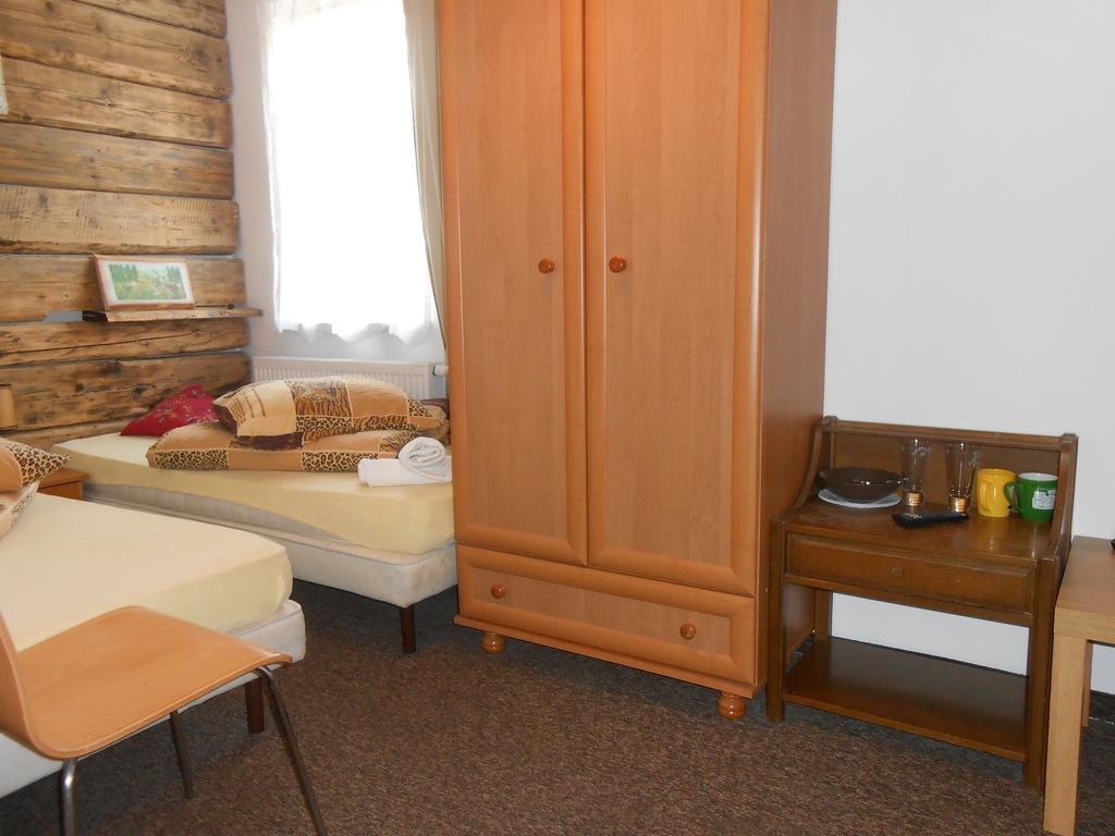 Magdalenka - Pokoje W Centrum Szczyrk Zimmer foto